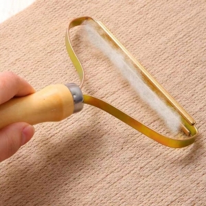 Pet hair remover